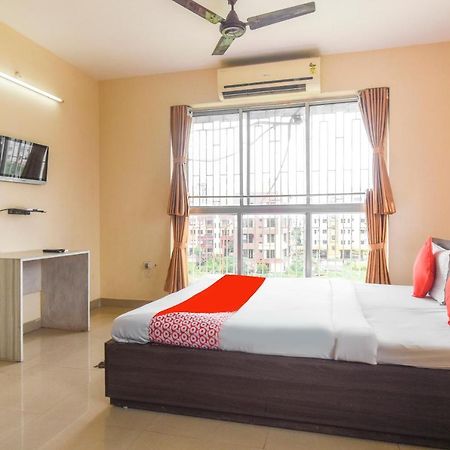 Oyo 8125 Orchid Inn Καλκούτα Εξωτερικό φωτογραφία